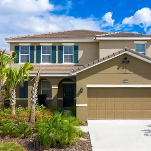 Gorgeous 5 Bd W/ Pool Close To 6071 Davenport