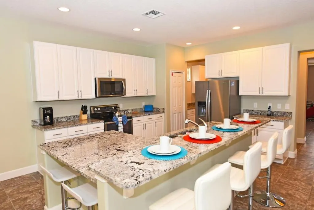 Watersong Resort 394 - Six Bedroom Home Davenport 0*,